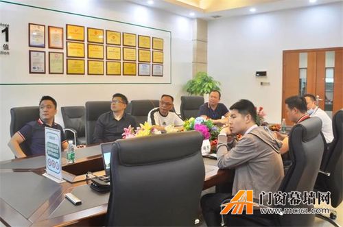 湖南省国防科技工业局技术开发中心主任一行莅临合和集团参观考察，共探技术合作新机遇